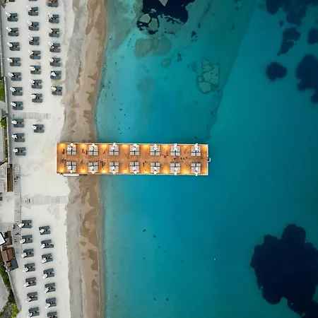 3-bedroom Beachfront With Amenities Prázdninový dům