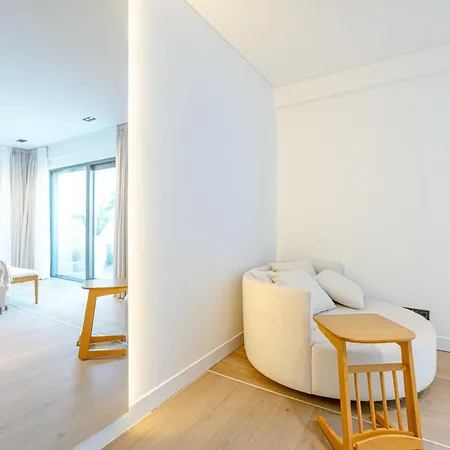 3-bedroom Beachfront With Amenities