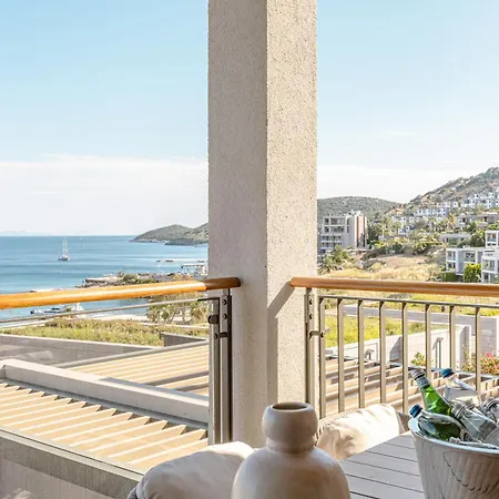 3-bedroom Beachfront With Amenities * Bodrum