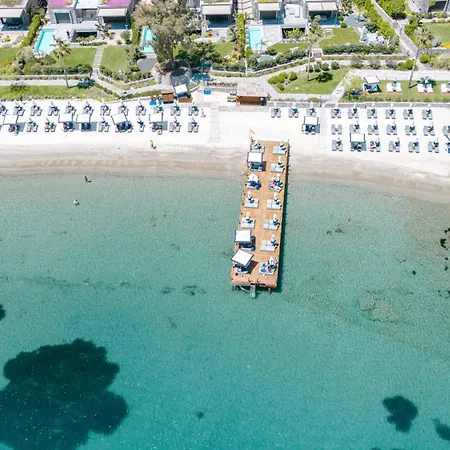 3-bedroom Beachfront With Amenities Σπίτι διακοπών